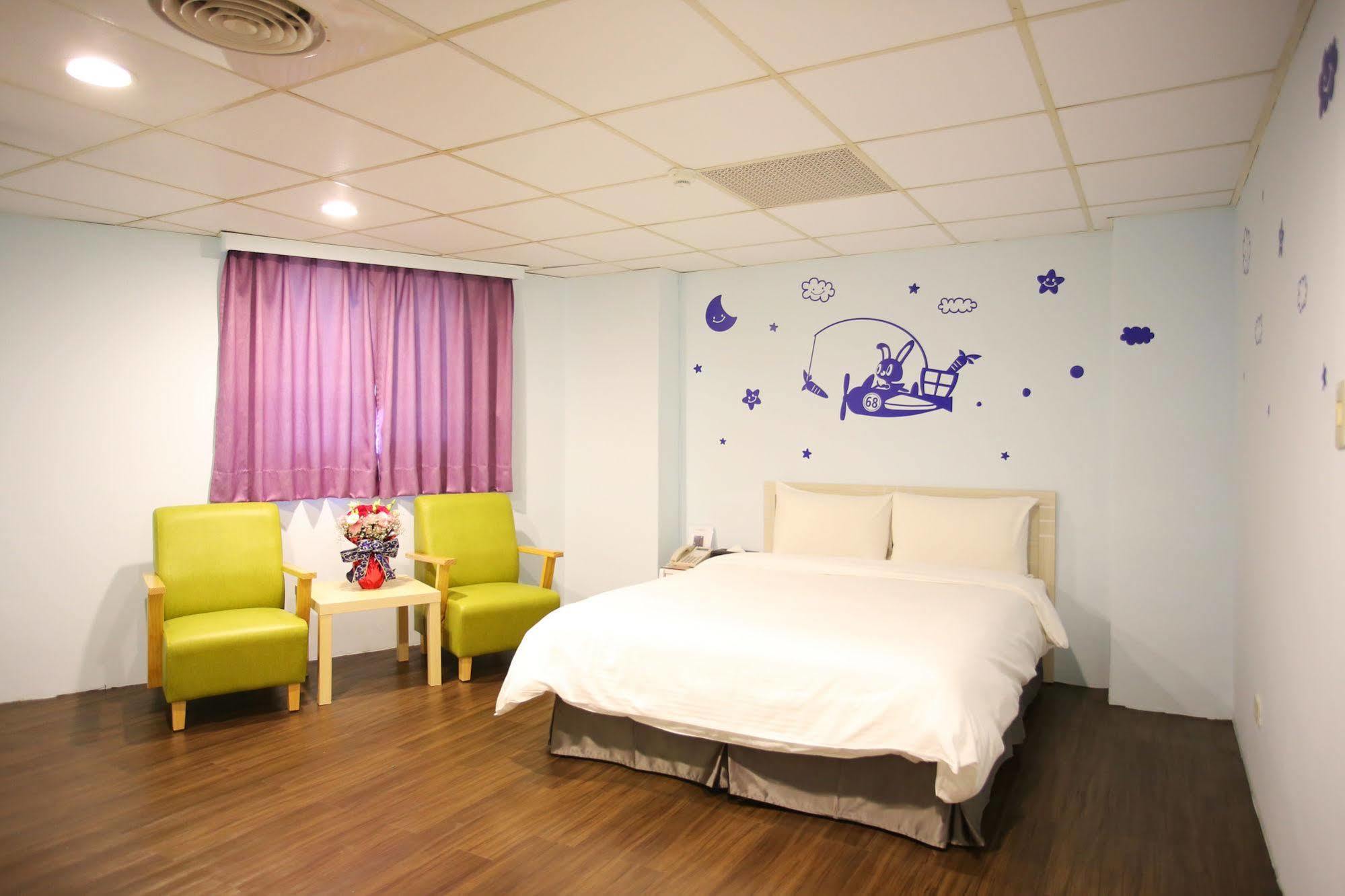 Love House Inn Taipei Exterior photo