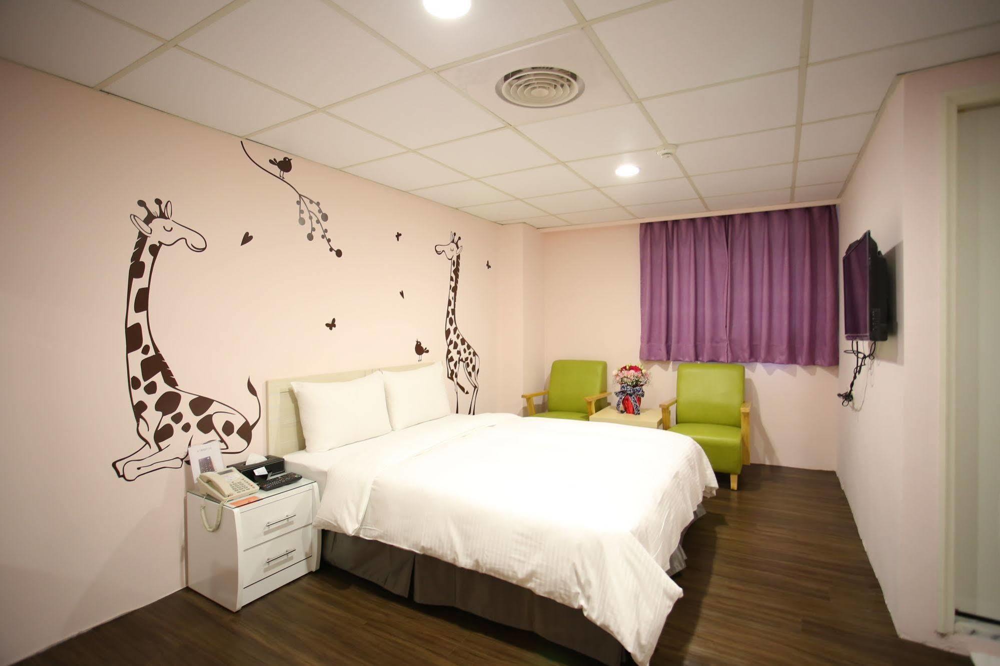 Love House Inn Taipei Exterior photo
